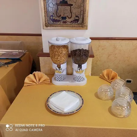 Degli Angeli Hotel 3*