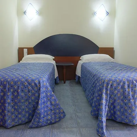 Hotel Degli Angeli 3*